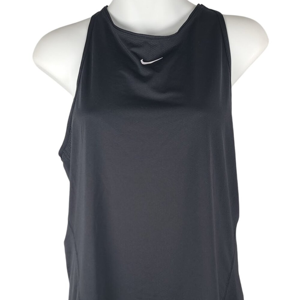 Nike Pro Women's Black Dri-FIT Standard Fit Sleeveless Racerback Tank Top Size M